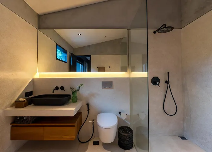 Suki Villa *